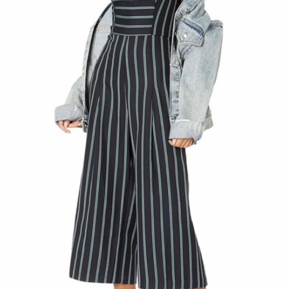 BCBGeneration DARK NAVY JUMPSUIT - Picture 5 of 10